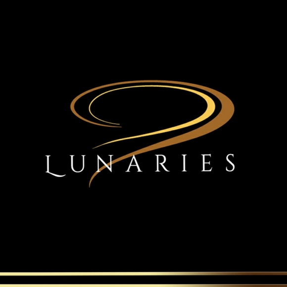 Spiced Orange Soy Candle w/ Wood Wick - Picture 12 of 12